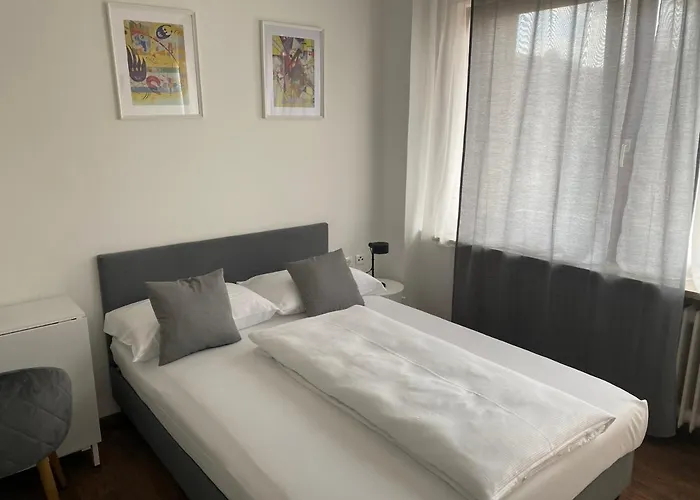 Zentral Gelegene Schoene Wohnung In Bremen Mitte, Direkte Naehe Zum Klinikum, Balkon