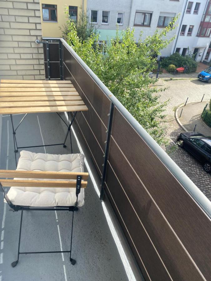 Zentral Gelegene Schoene In Mitte, Direkte Naehe Zum Klinikum, Balkon BRE